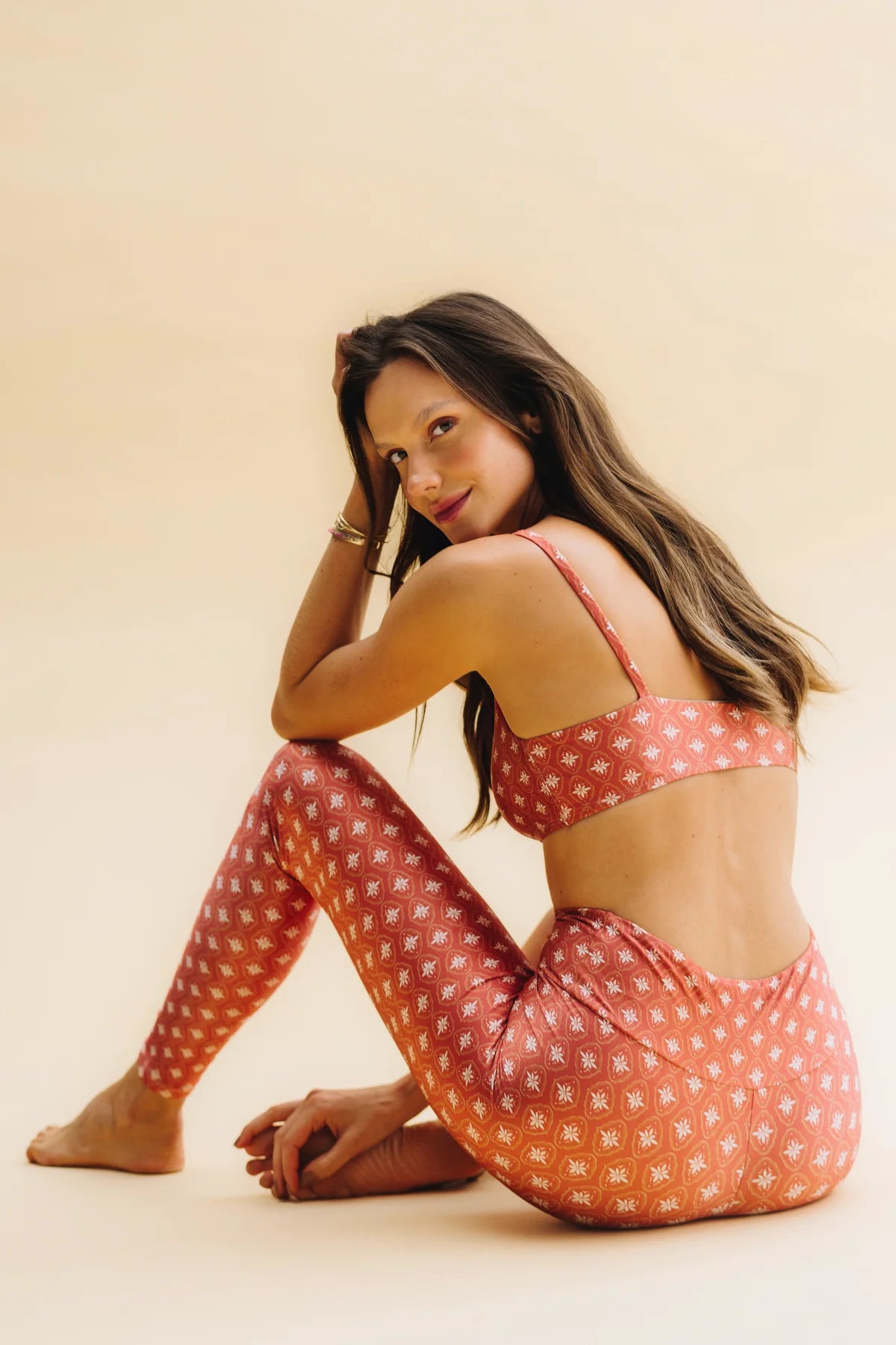 Top fit Red Tile